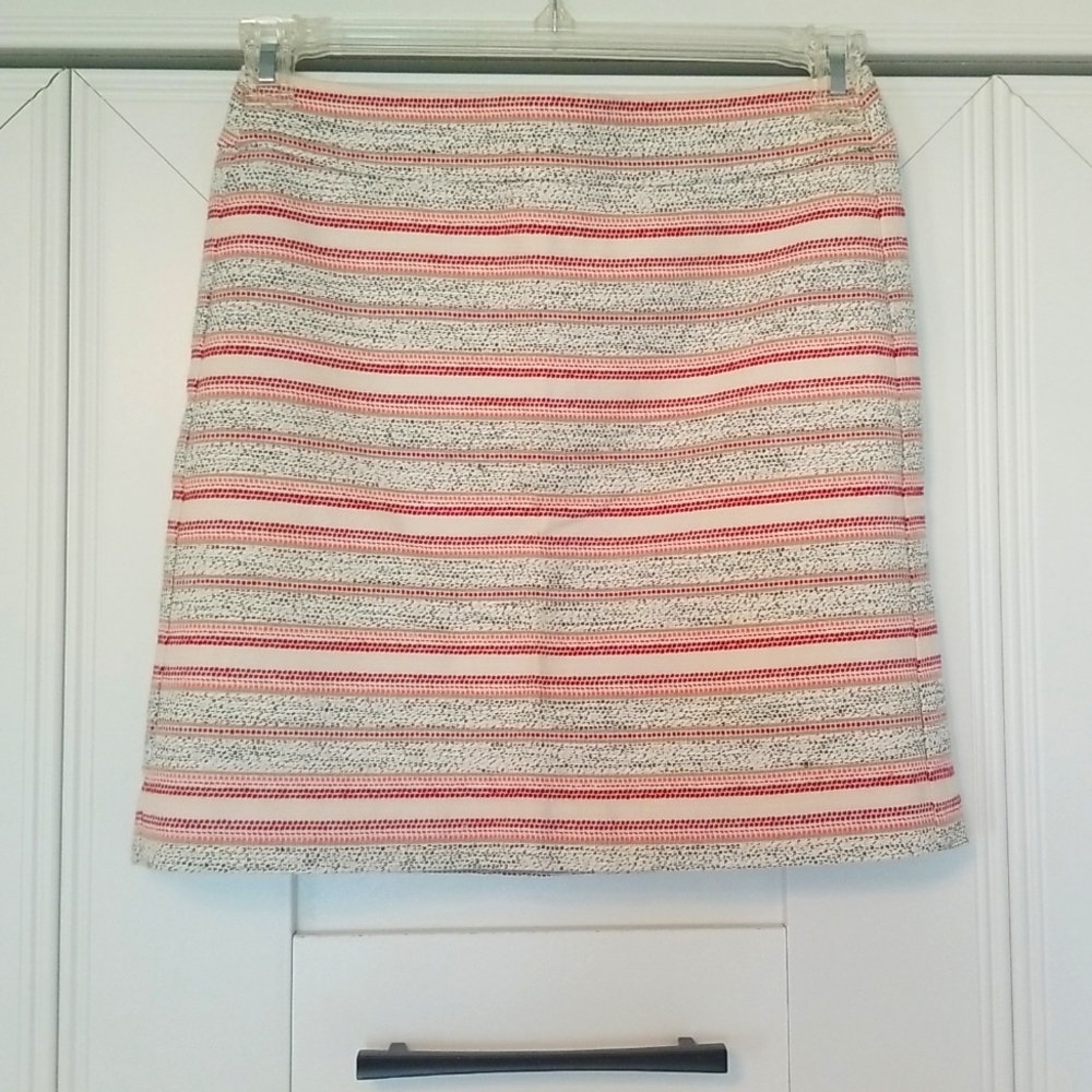 Lined skirt